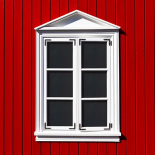 Traditional icelandic wooden facade - Stock-Fotografie - Traditional icelandic wooden facade - Stock-Fotografie